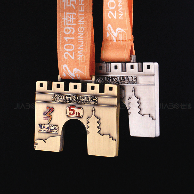 青銅工藝品跆拳道馬拉松獎(jiǎng)牌班?；?qǐng)D片/青銅工藝品跆拳道馬拉松獎(jiǎng)牌班校徽樣板圖 (3)