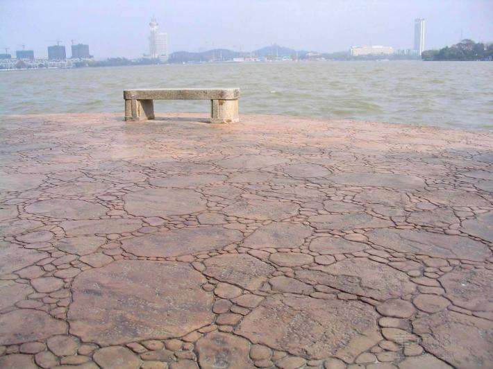 潍坊市艺术压花地坪厂家潍坊高密承接景区道路施工印花地坪仿石路面 艺术压花地坪