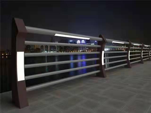 燈光護(hù)欄圖片/燈光護(hù)欄樣板圖 (3)