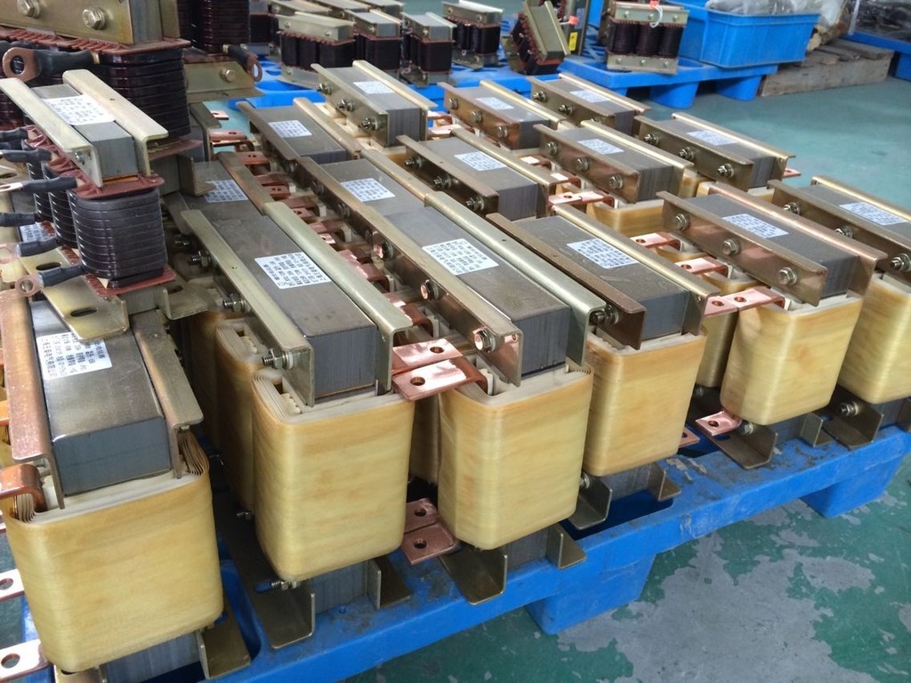 廠家供應(yīng)直流平波電抗器