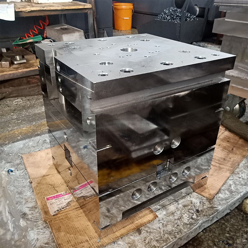 提供品質(zhì)優(yōu)良的標(biāo)準(zhǔn)模胚 標(biāo)準(zhǔn)模胚加工定制 加工定制五金模具