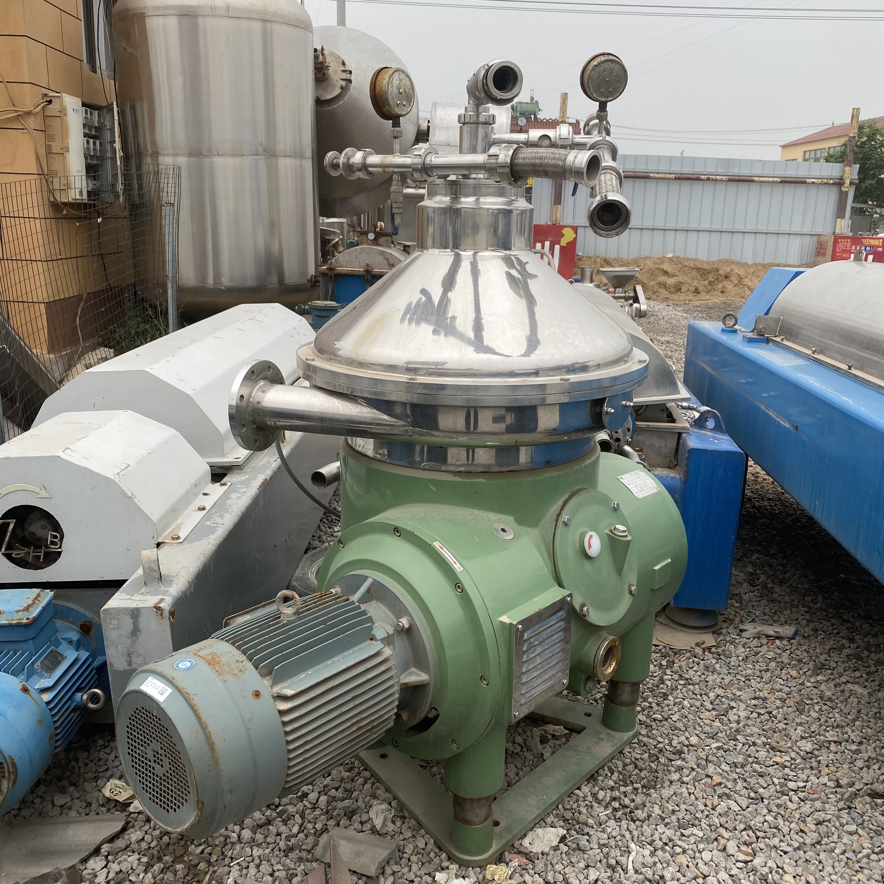 碟式離心機(jī)圖片/碟式離心機(jī)樣板圖 (3)