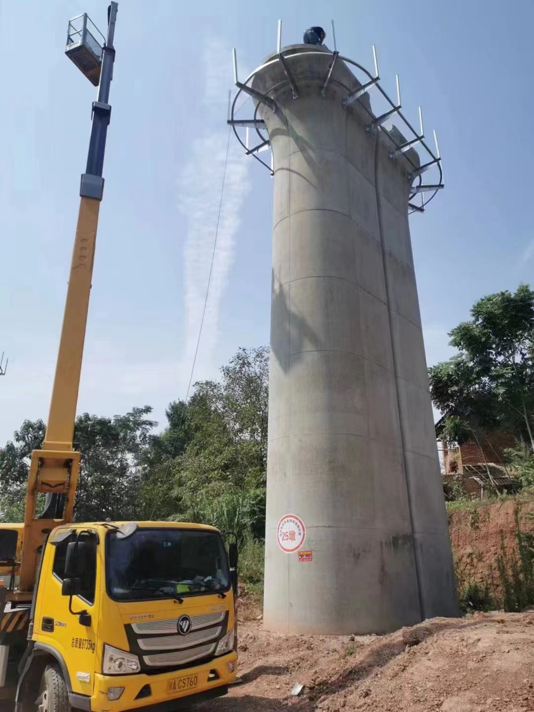 成都高空載人作業(yè)車出租圖片/成都高空載人作業(yè)車出租樣板圖 (2)