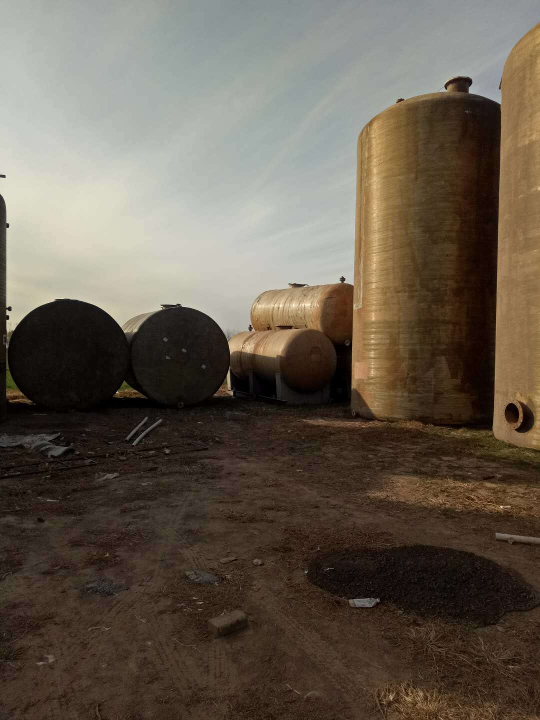 二手玻璃鋼儲罐圖片/二手玻璃鋼儲罐樣板圖 (2)