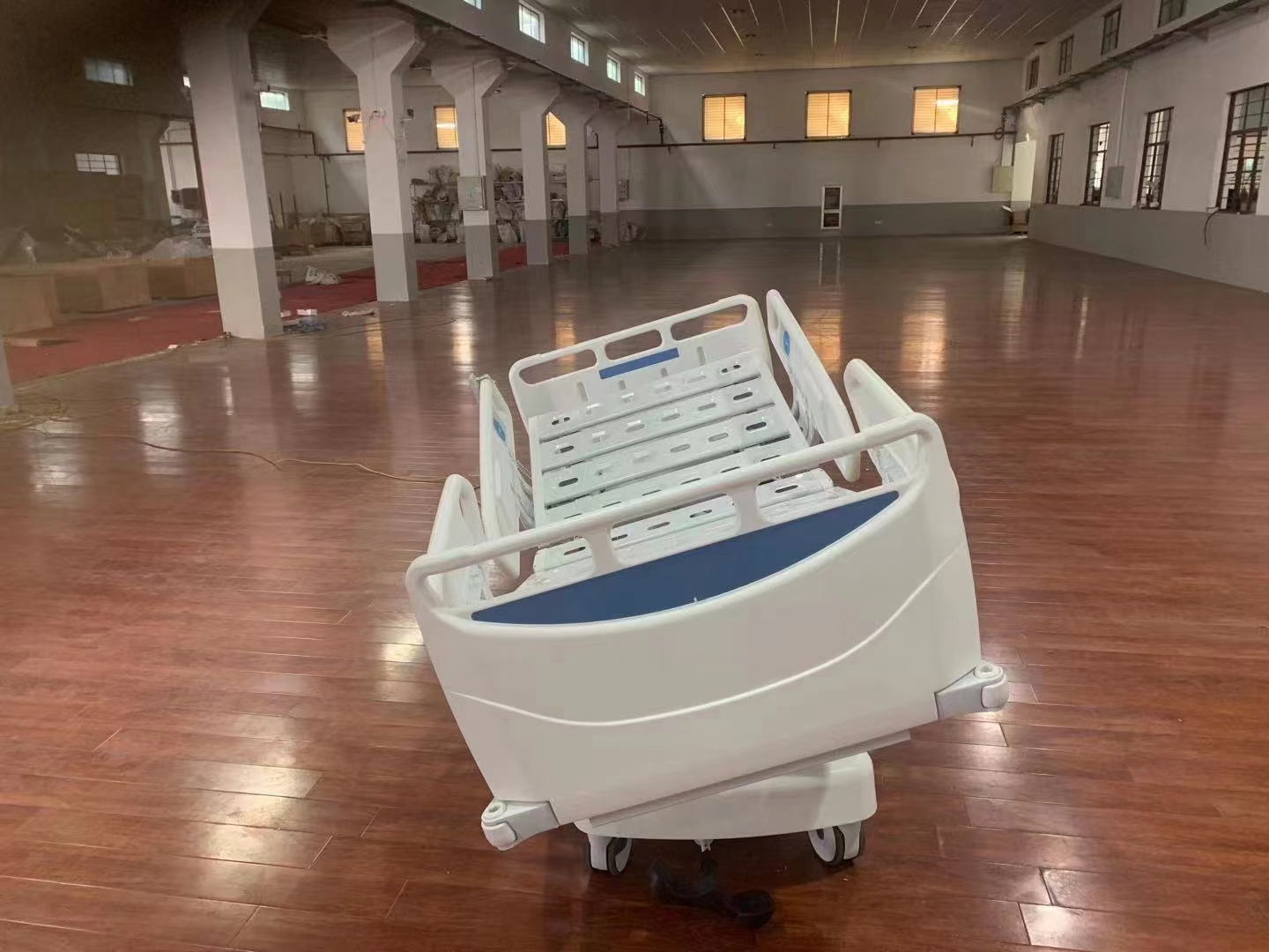 康復(fù)護(hù)理床圖片/康復(fù)護(hù)理床樣板圖 (1)