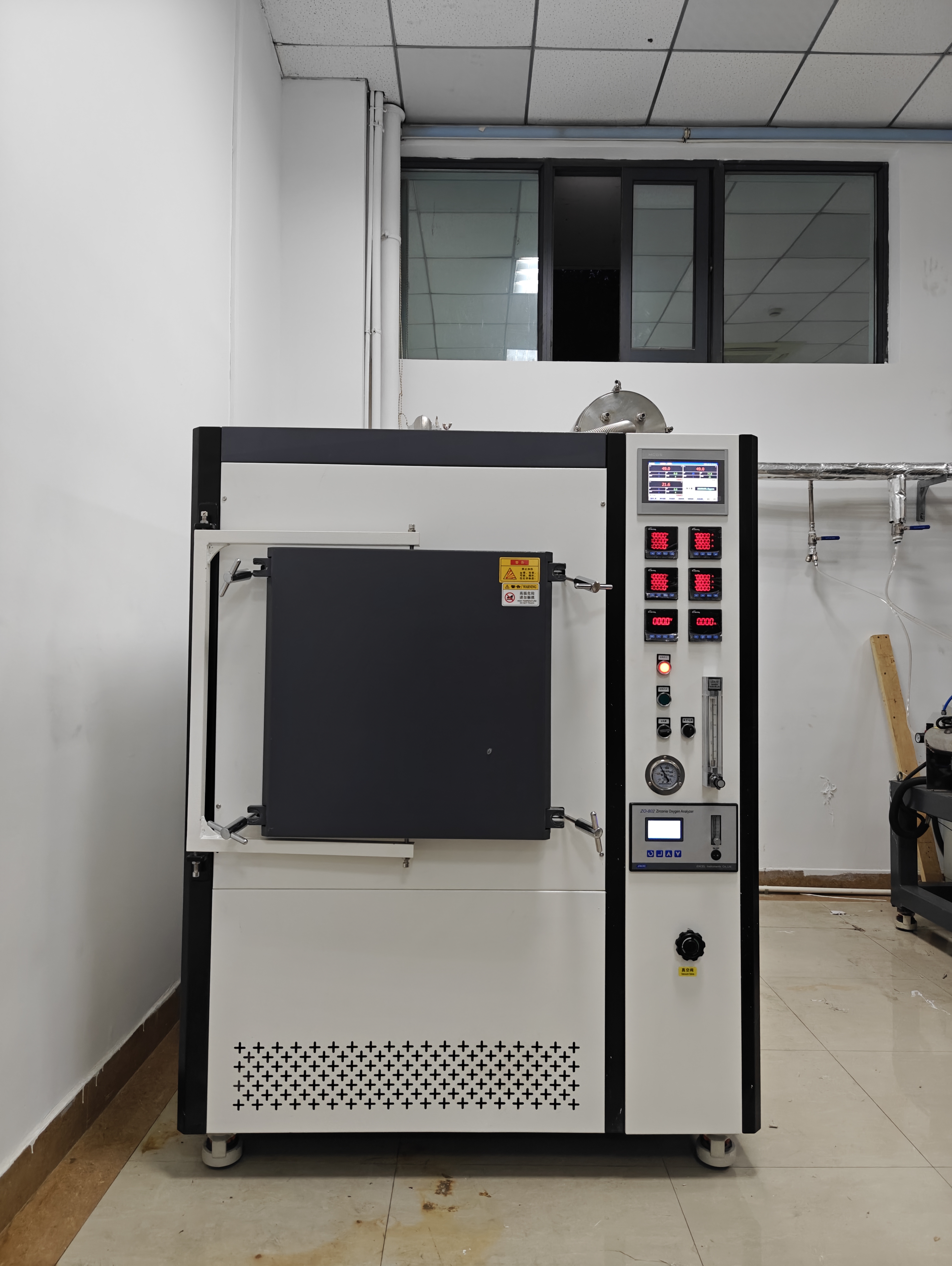 1700°C鈉電負極材料燒結(jié)爐圖片