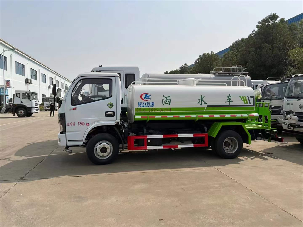 5噸福瑞卡環(huán)保灑水車圖片/5噸福瑞卡環(huán)保灑水車樣板圖 (2)