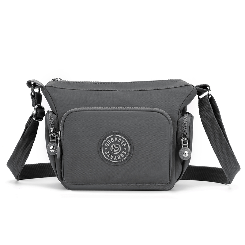 新款輕便時(shí)尚單肩包潮搭女士休閑包輕盈尼龍包簡(jiǎn)約潮流旅行斜挎包圖片