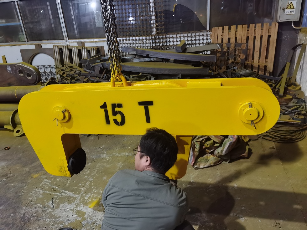 江蘇15噸F型夾鉗定制_價(jià)格_生產(chǎn)廠家_歡迎來電咨詢【泰州市佑禾機(jī)械吊具有限公司】