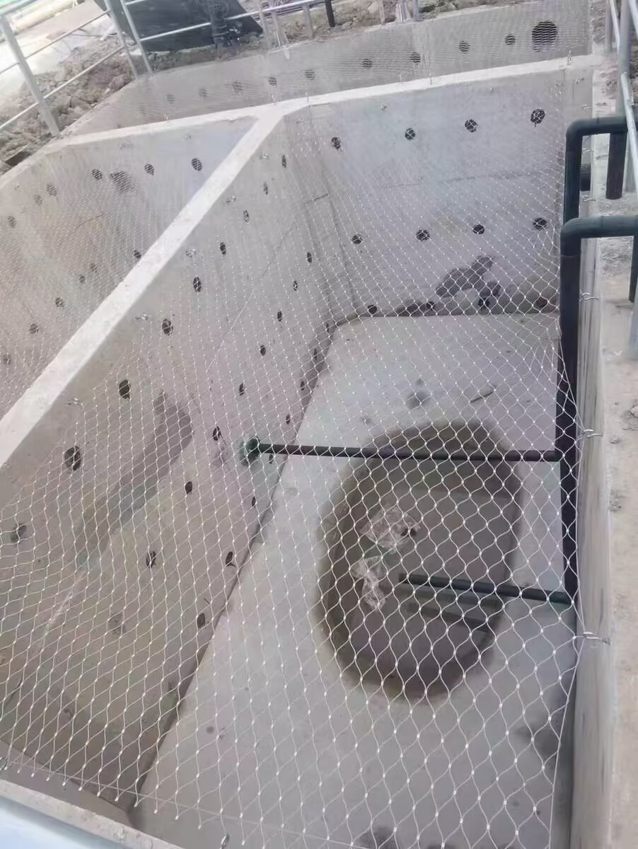 304不銹鋼防墜網(wǎng)A任丘不銹鋼防墜網(wǎng)專業(yè)生產(chǎn)廠家