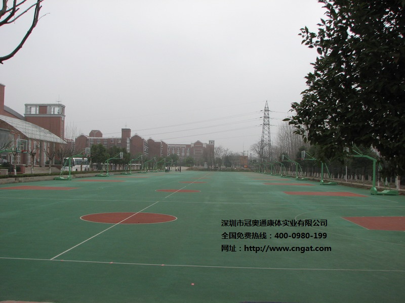 硅PU籃球場的優(yōu)點(diǎn)和建設(shè)當(dāng)中需要注意的事項(xiàng)