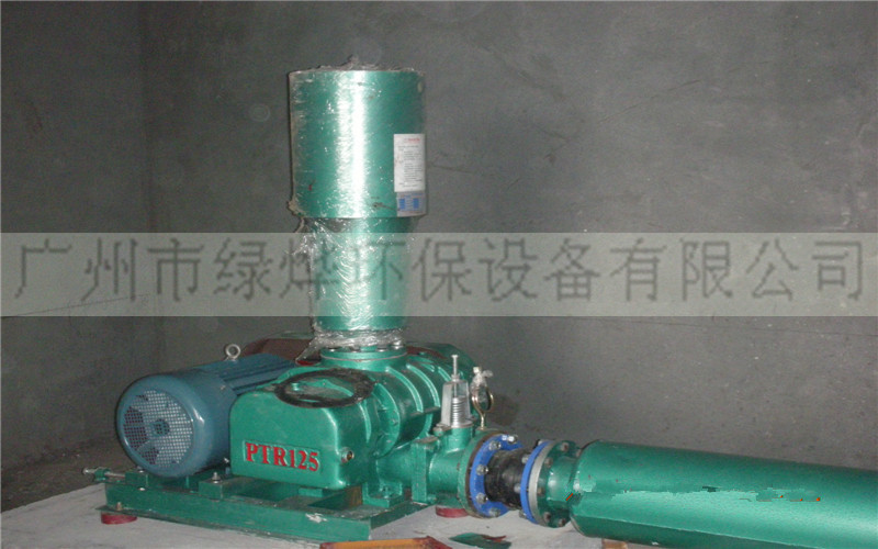 供應(yīng) 污水處理羅茨鼓風(fēng)機(jī) 三葉羅茨鼓風(fēng)機(jī) 噪音低，運(yùn)行平穩(wěn)