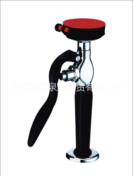 供應(yīng)北京盛世泉通 不銹鋼立式洗眼器  洗眼器  緊急洗眼器  北京洗眼器 實(shí)驗(yàn)室用洗眼器  車間用洗眼器  醫(yī)用洗眼器
