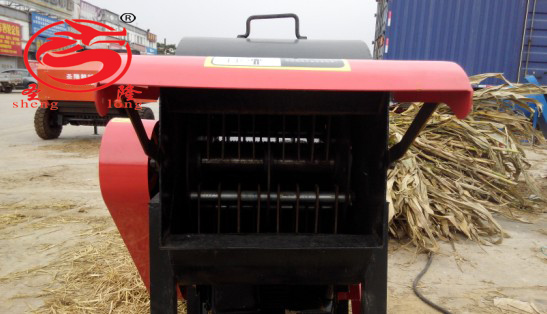 供應(yīng)鮮玉米秸稈揉絲機秸稈青儲揉絲機價格圖片