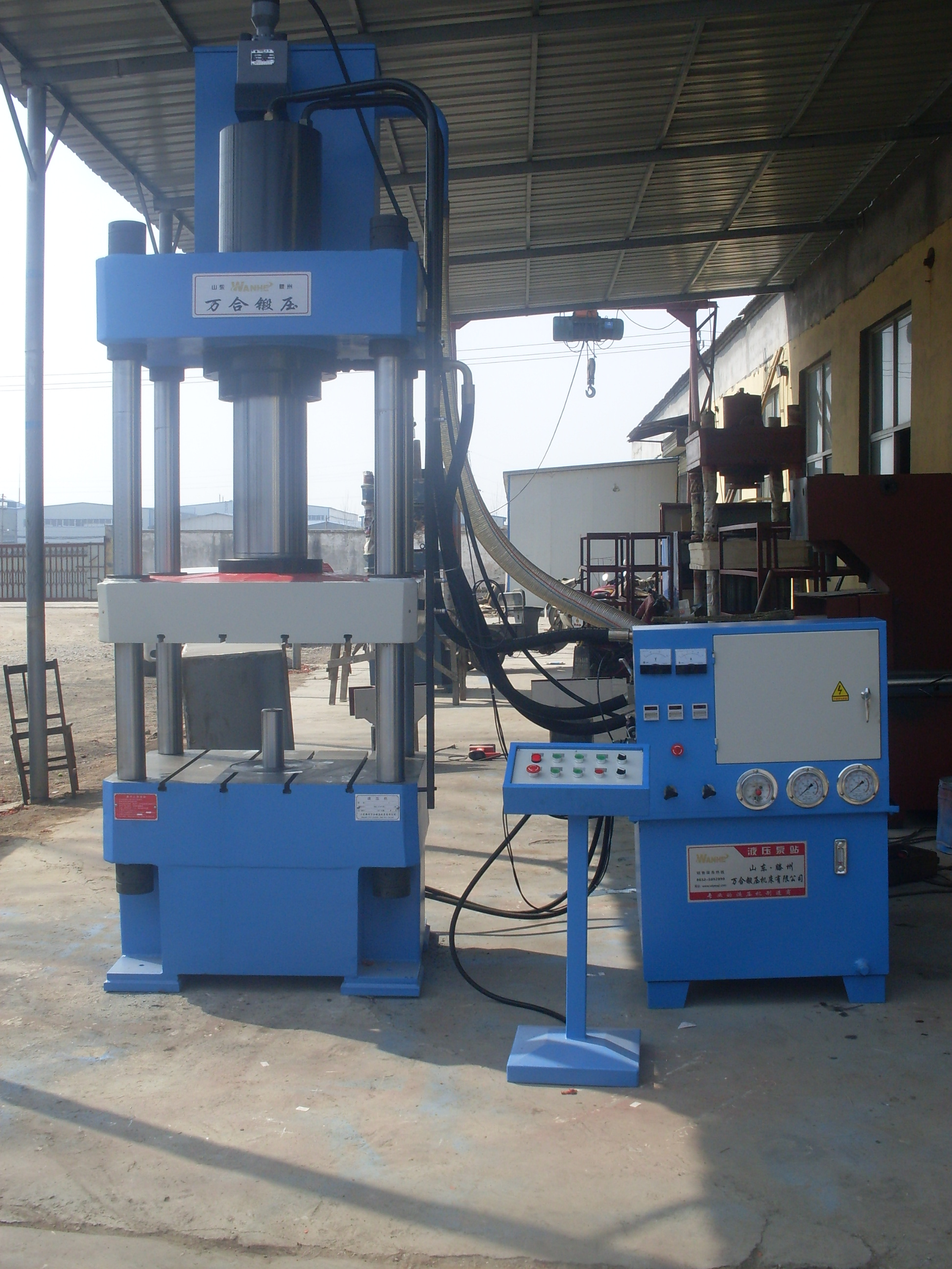 100t四柱油壓機(jī) *配置 100噸四柱油壓機(jī)廠家 100噸四柱油壓機(jī)價(jià)格 滕州萬(wàn)合