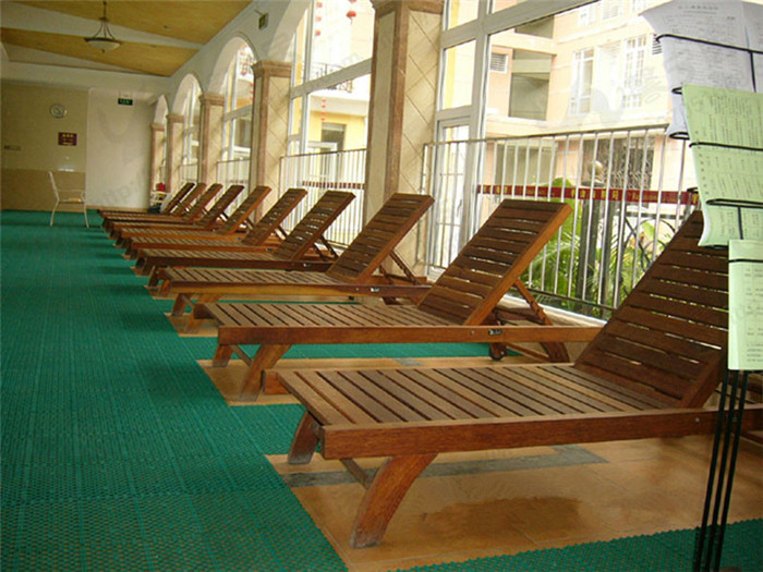 供應(yīng)戶外休閑躺椅戶外躺椅實(shí)木躺椅