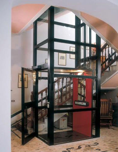 供應(yīng)廣東貨梯廠家