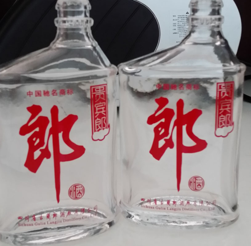 供應絲印機 小瓶子絲印機價格 曲面絲印機生產(chǎn)廠家