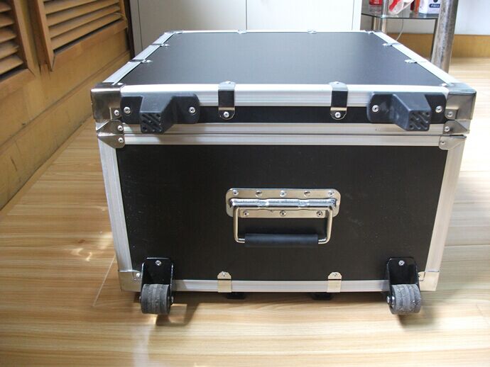 供應(yīng)tls-601v多功能無損檢測(cè)儀,裂紋檢測(cè)儀,缺陷檢測(cè)儀