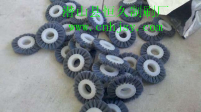 供應(yīng)山東壓力腳毛刷鋼絲圓盤刷磨料絲圓盤刷廠家直銷