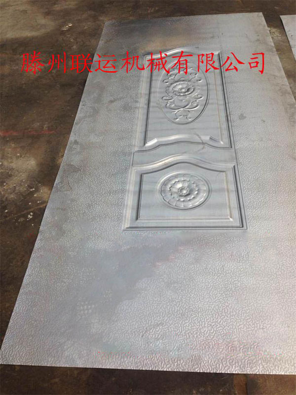 供應(yīng)用鋼木門壓力機(jī)  八柱式壓花機(jī)