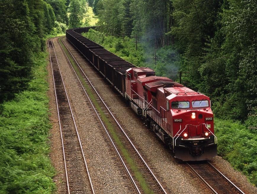 供應用于運輸?shù)氖仪f鐵路貨代