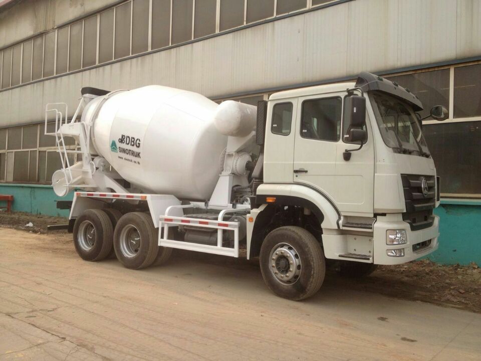 供應用于運輸水泥的混凝土攪拌車