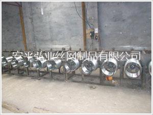 供應(yīng)鍍鋅絲-熱鍍鋅絲-出口優(yōu)質(zhì)鍍鋅絲-弘亞廠家直銷耐腐蝕鍍鋅絲