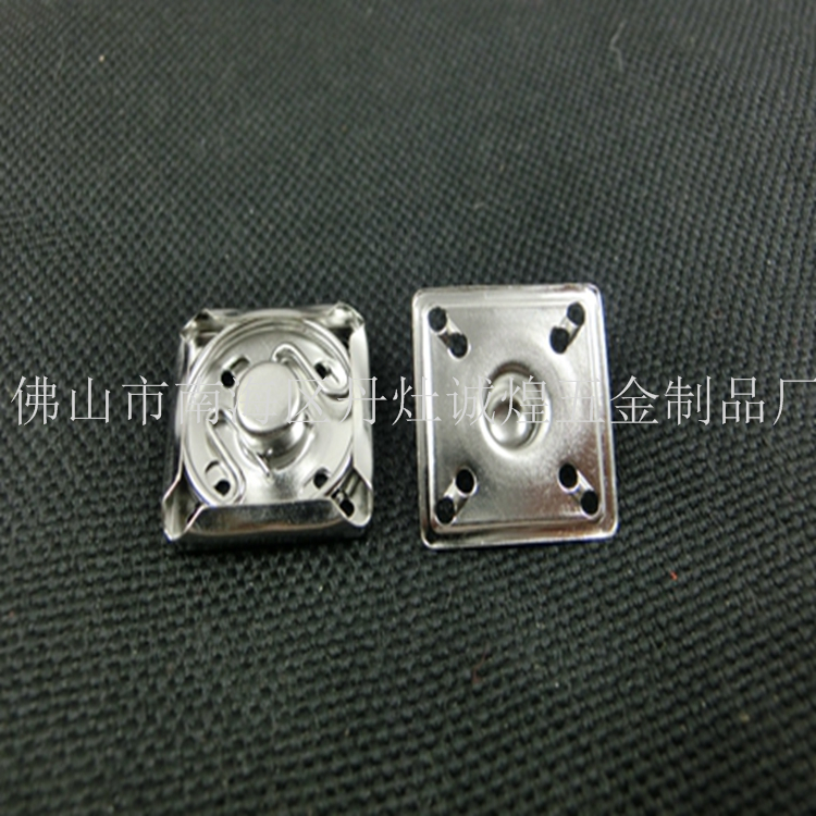 供應方形按扣、方形手縫扣、規(guī)格齊全