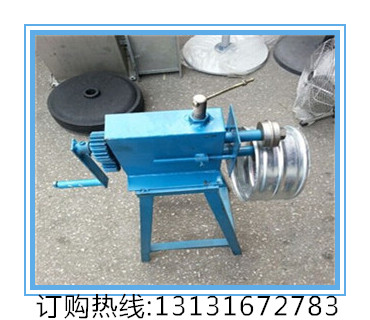 供應(yīng)用于白鐵皮鋁皮的鐵皮壓邊機(jī)，手動(dòng)壓邊機(jī)生產(chǎn)廠家，鐵皮壓槽機(jī)批發(fā)，彎頭咬口機(jī)價(jià)格哪里便宜