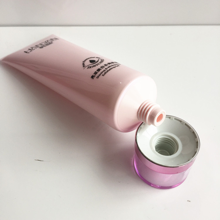 供應玫瑰精油亮采煥白去角質(zhì)素