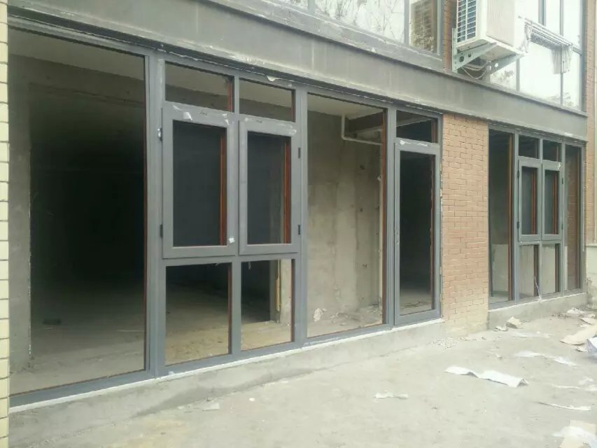 供應云南別墅門窗斷橋門窗 斷橋門窗 陽光房 葡萄架 重型門 推拉門窗 遮陽棚