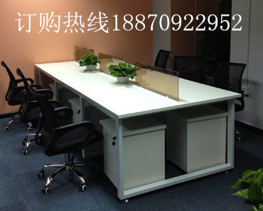 供應(yīng)黃石辦公家具廠家直銷 屏風(fēng)隔斷廠家定做