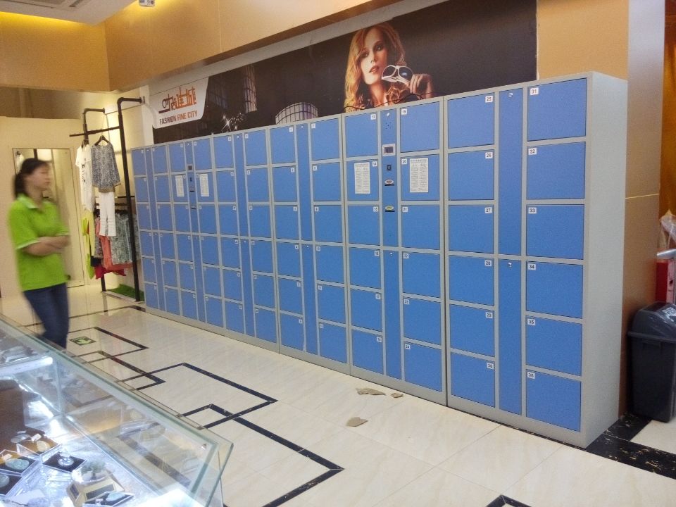 真正的廠家直銷 供應(yīng)超市條碼寄存柜 條碼存包柜，電子存包柜，密碼寄存柜，商場寄存柜，投幣寄存柜，指紋寄存柜，條碼小票柜