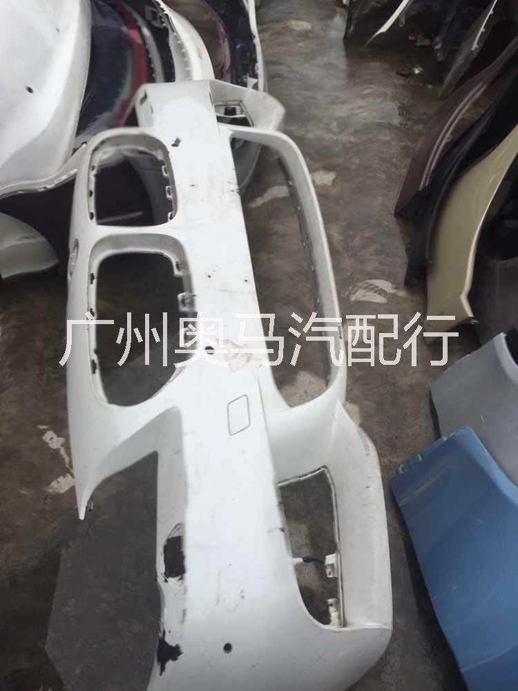 供應(yīng)合肥奔馳C200前杠，奔馳C200前杠直銷，奔馳C200前杠報(bào)價(jià)