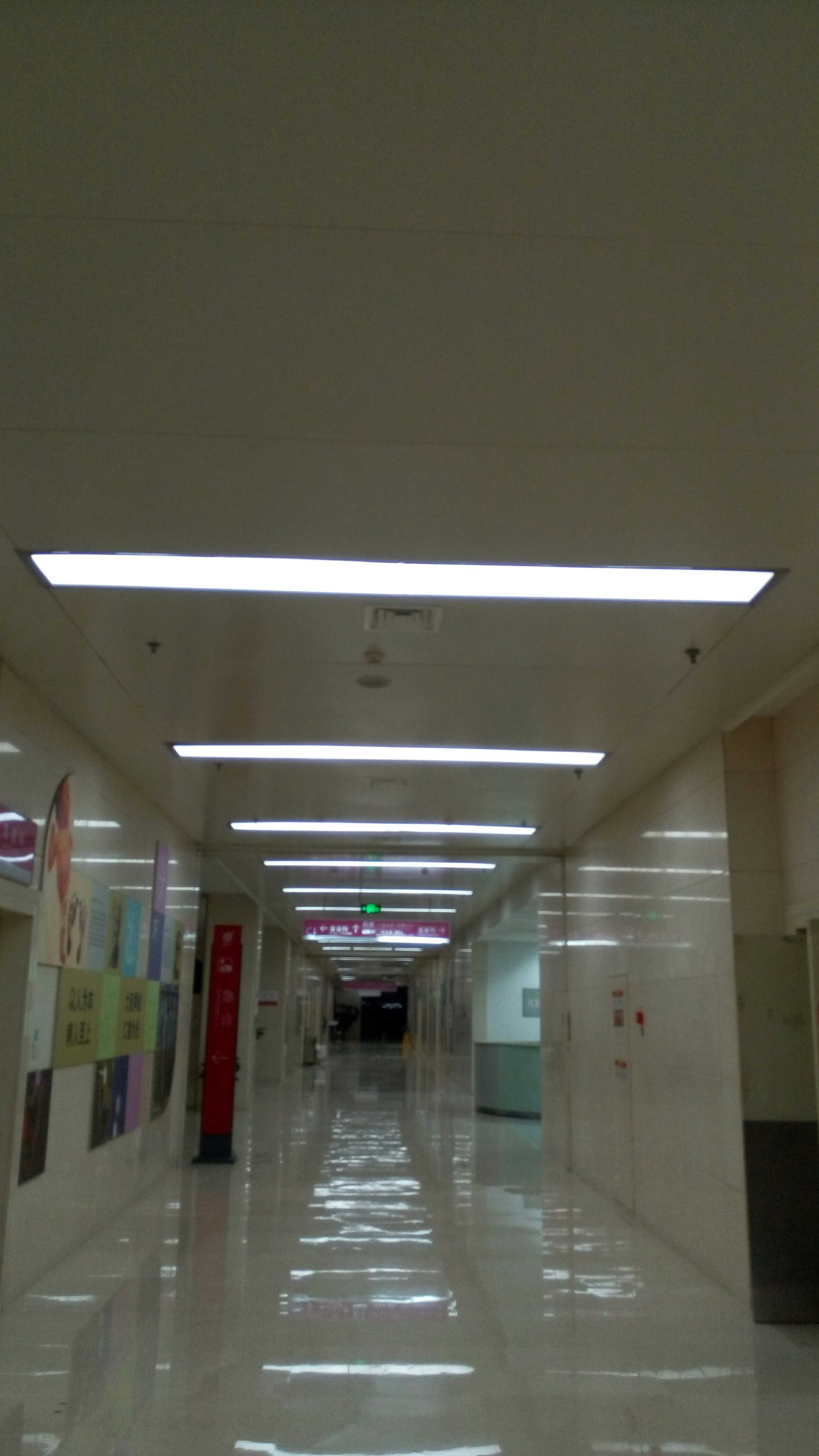 成都工廠批發(fā)T8燈管，T8雷達微波感應(yīng)LED日光燈管，T8燈管供貨商