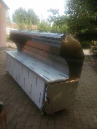 供應(yīng)木炭?jī)艋療o(wú)煙燒烤車，無(wú)煙燒烤爐以達(dá)到國(guó)家環(huán)保標(biāo)準(zhǔn)，目測(cè)95％-99％凈化，外觀設(shè)計(jì)全部都是不銹鋼1.2厚度