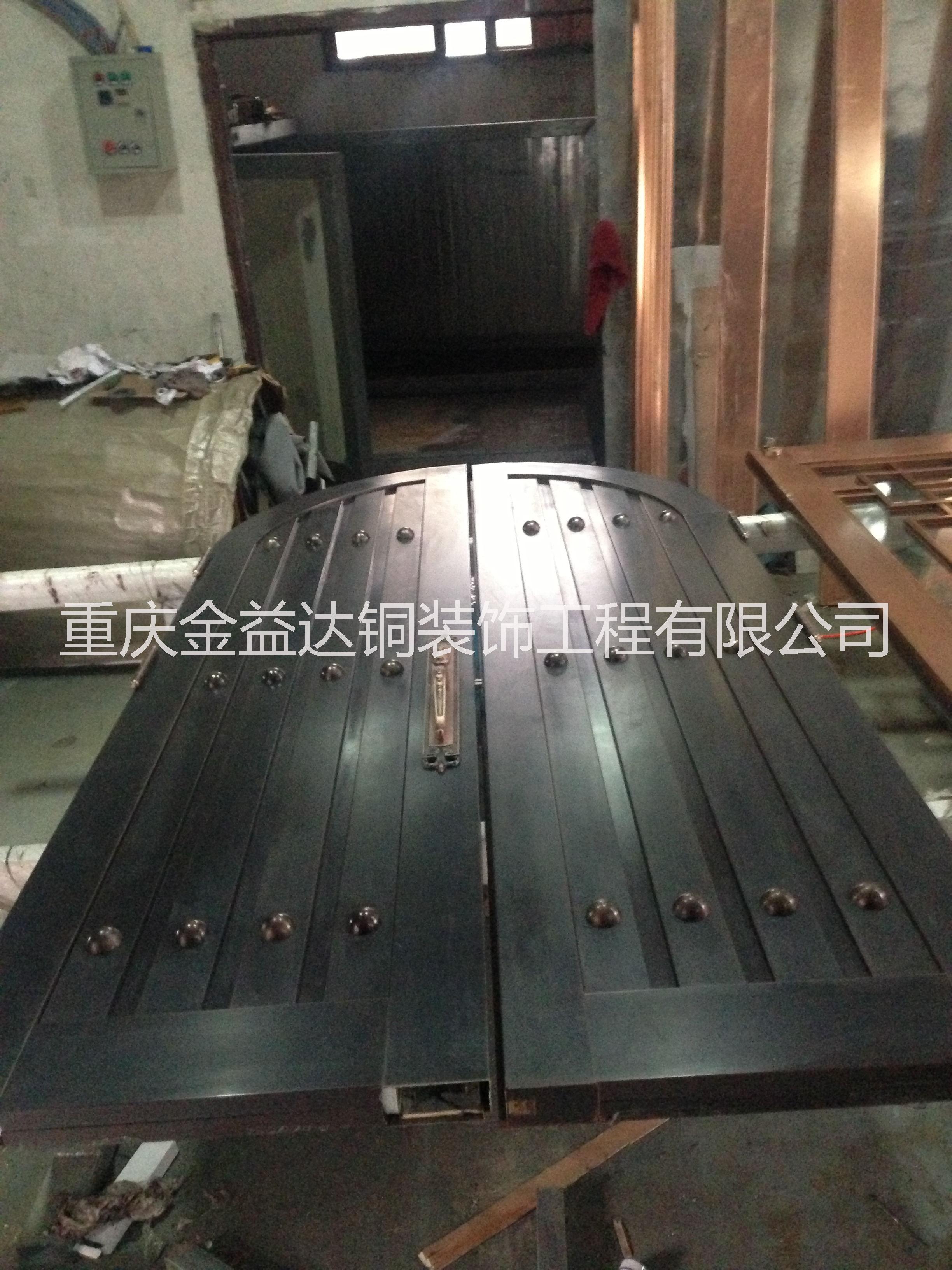 重慶梁平區(qū)鋁合金仿銅門廠家直銷