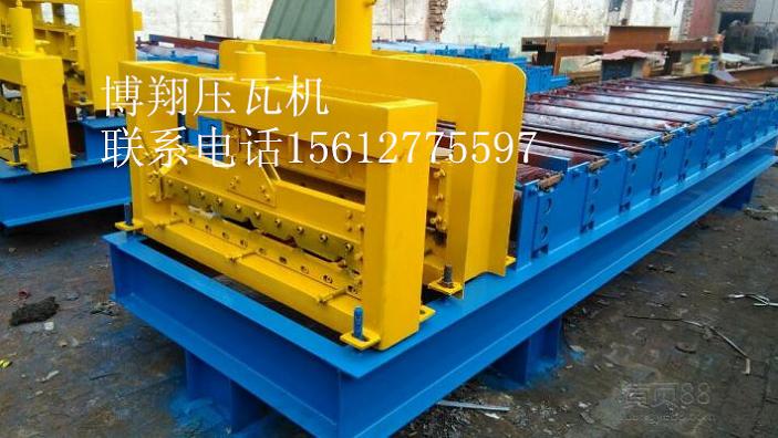 供應(yīng)彩鋼840琉璃瓦壓瓦機(jī)設(shè)備