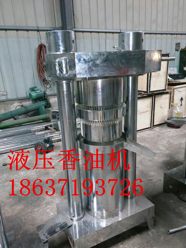 供應(yīng)徐州320型液壓芝麻榨油機(jī)