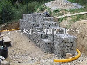 供應(yīng)石籠網(wǎng)擋土墻