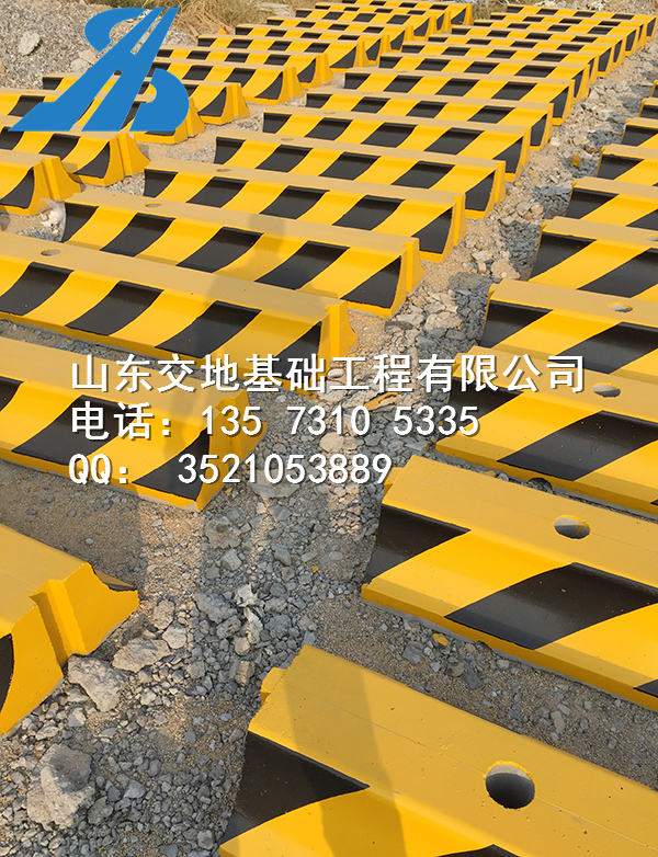 濟(jì)南混凝土隔離墩-13573105335-濟(jì)陽縣水泥墩價格