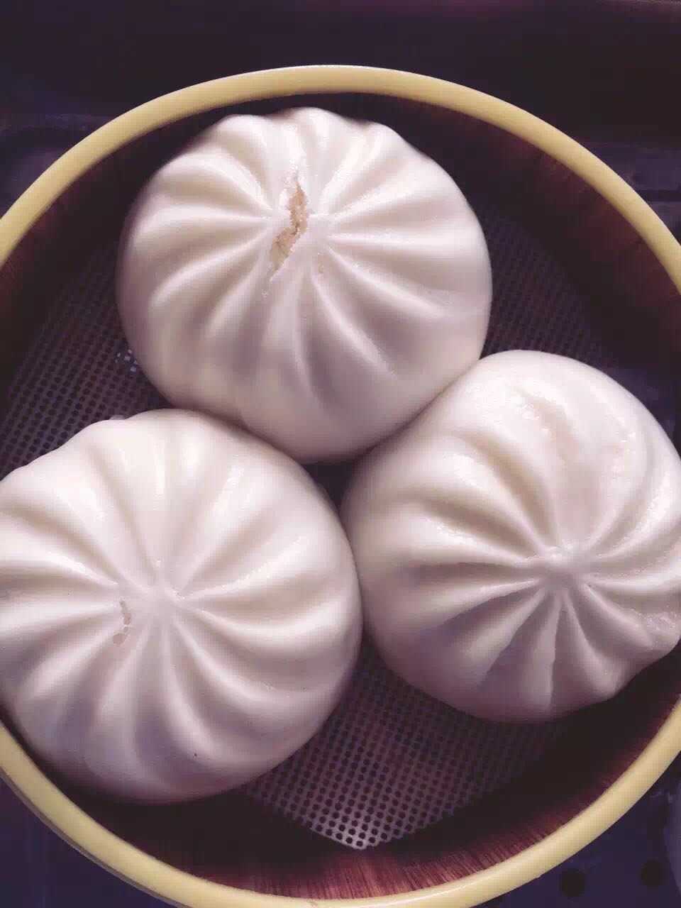 供應(yīng)廣東叉燒包子機(jī)價(jià)格-多功能包子機(jī)廠家-全自動(dòng)包子生產(chǎn)線設(shè)備廣 廣東多功能全自動(dòng)叉燒包子機(jī)價(jià)格