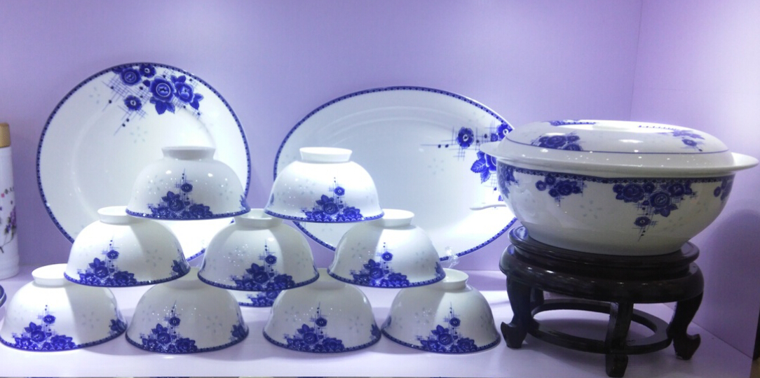 萬(wàn)業(yè)陶瓷*青花瓷禮品餐具 陶瓷餐具，餐具批發(fā)價(jià)格，陶瓷餐具批發(fā)廠家