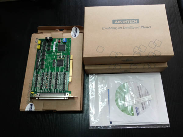 研華正品pci1240U,4軸步進脈沖伺服電機運動控制數(shù)據(jù)采集卡 pci1240U運動控制卡
