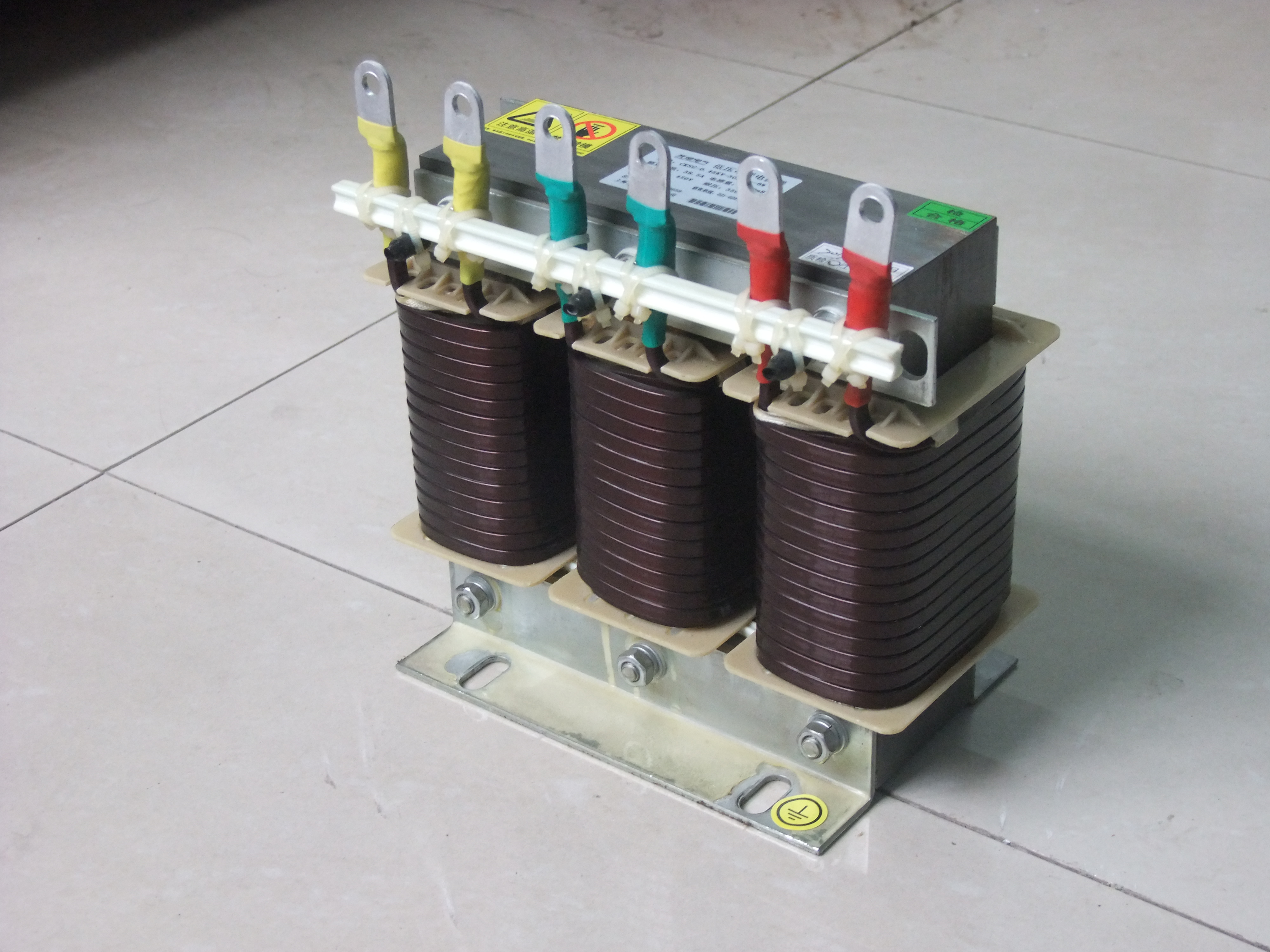 串聯(lián)電抗器CKSG2.1/7% 配電柜用 電容柜用