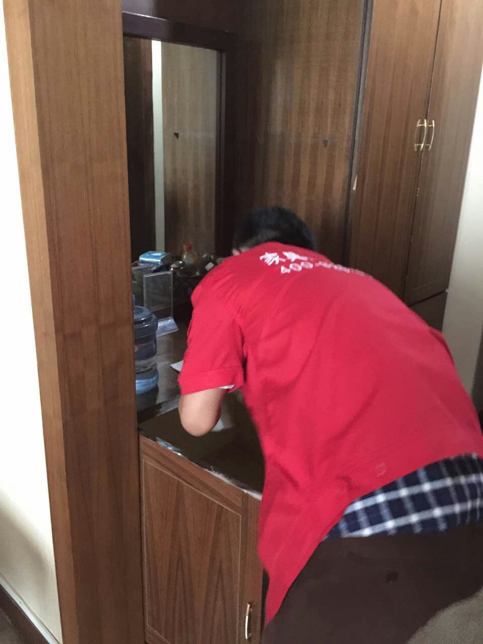西安家具維修-聯(lián)幫美家西安家具維修-專業(yè)西安家具維修服務(wù)機(jī)構(gòu) 聯(lián)幫美家-西安家具維修
