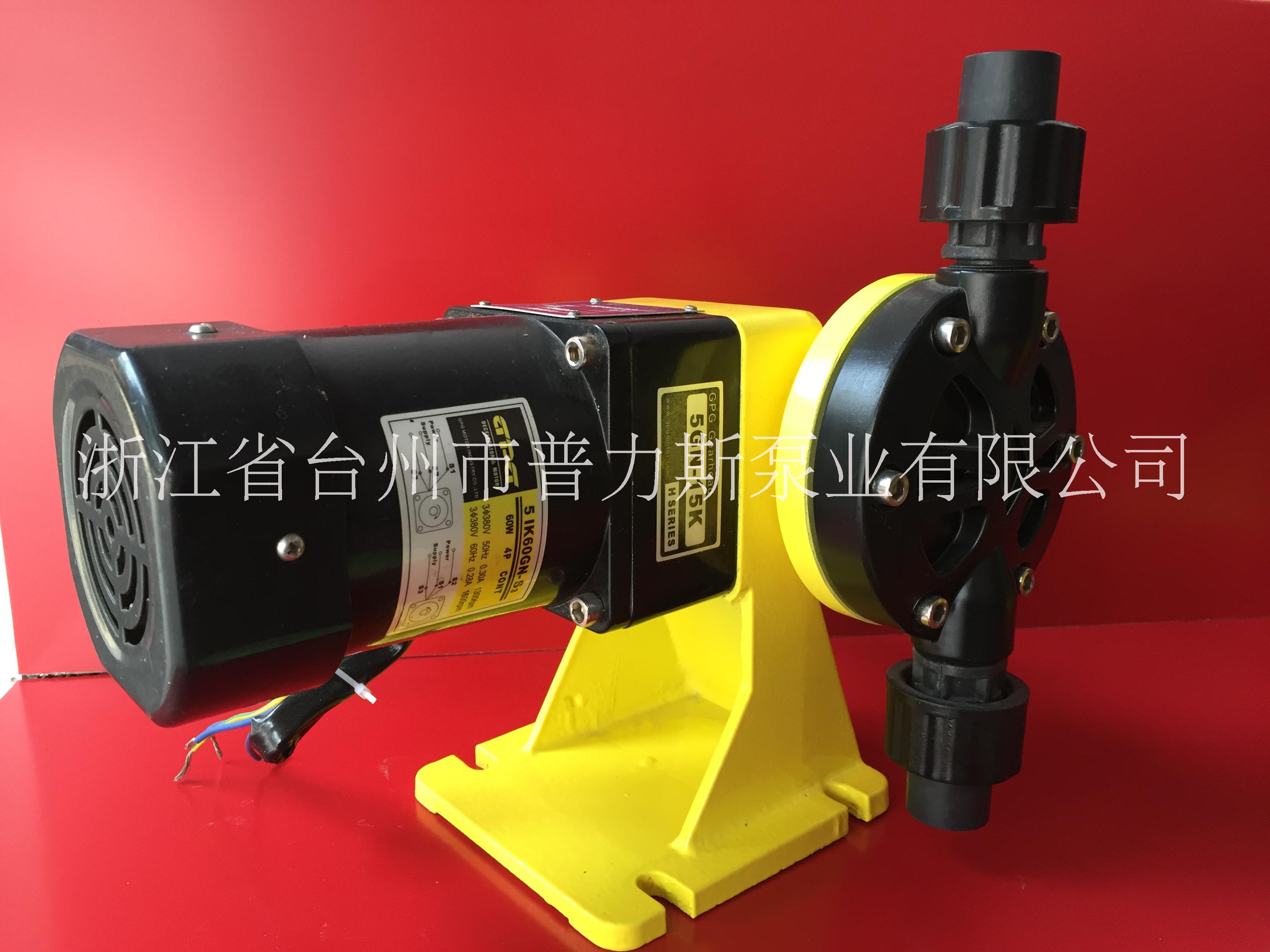 供應(yīng)小型隔膜計(jì)量泵