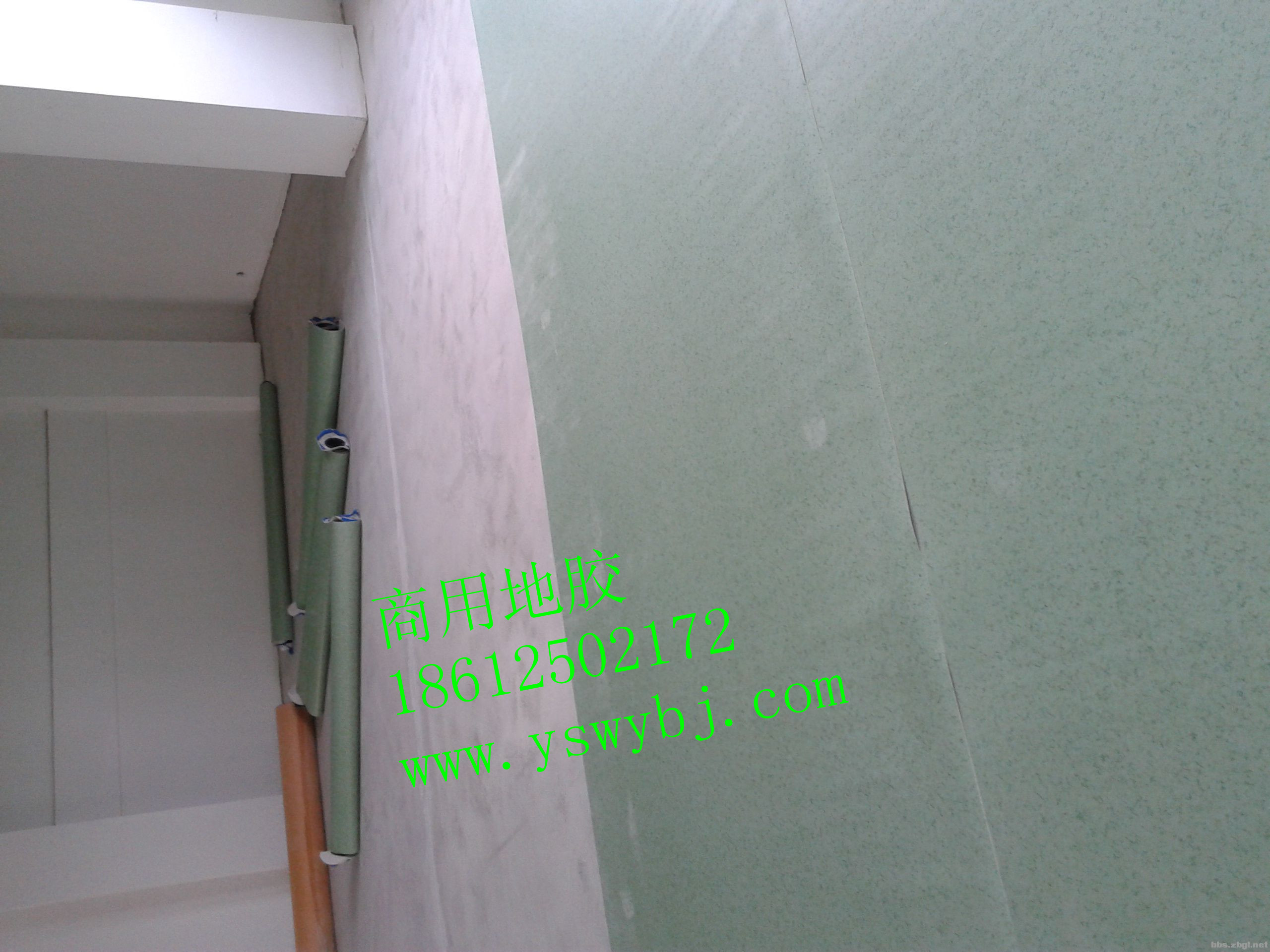 米澳晨地板膠價(jià)格 寫字樓*地膠 pvc卷材地板 拼花地板