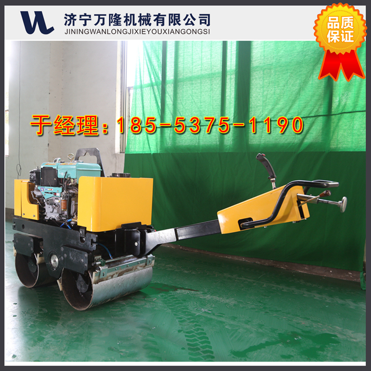 手扶式雙驅(qū)雙震軋道機(jī) 修建瀝青公路壓路機(jī) 震動(dòng)雙鋼輪壓路機(jī)